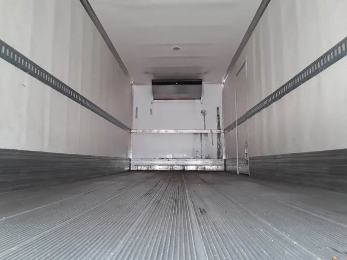Used 2018 Freightliner M2 106 - photo 5