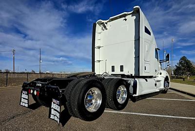 Used 2022 Kenworth T680 Cummins ISX / X15 Semi Truck for sale #CO10789 - photo 2