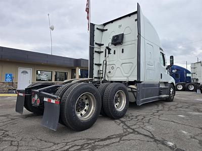 Used 2022 Freightliner Cascadia Detroit DD13 Semi Truck with Sleeper Cab for sale #CO11021 - photo 2