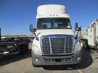 Used 2018 Freightliner Cascadia Detroit DD13 Semi Truck for sale #CO11129 - photo 2