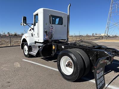 Used 2015 Kenworth T470 - photo 1