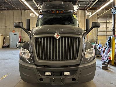 Used 2022 International LT - photo 1