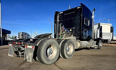 Used 2019 Peterbilt 389 - photo 1