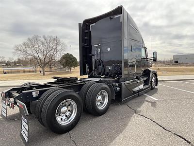 Used 2023 Kenworth T680 - photo 1