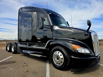 Used 2023 Kenworth T680 - photo 1