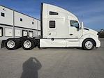 Used 2020 Kenworth T680 Cummins Semi Truck for sale #MO10901 - photo 6