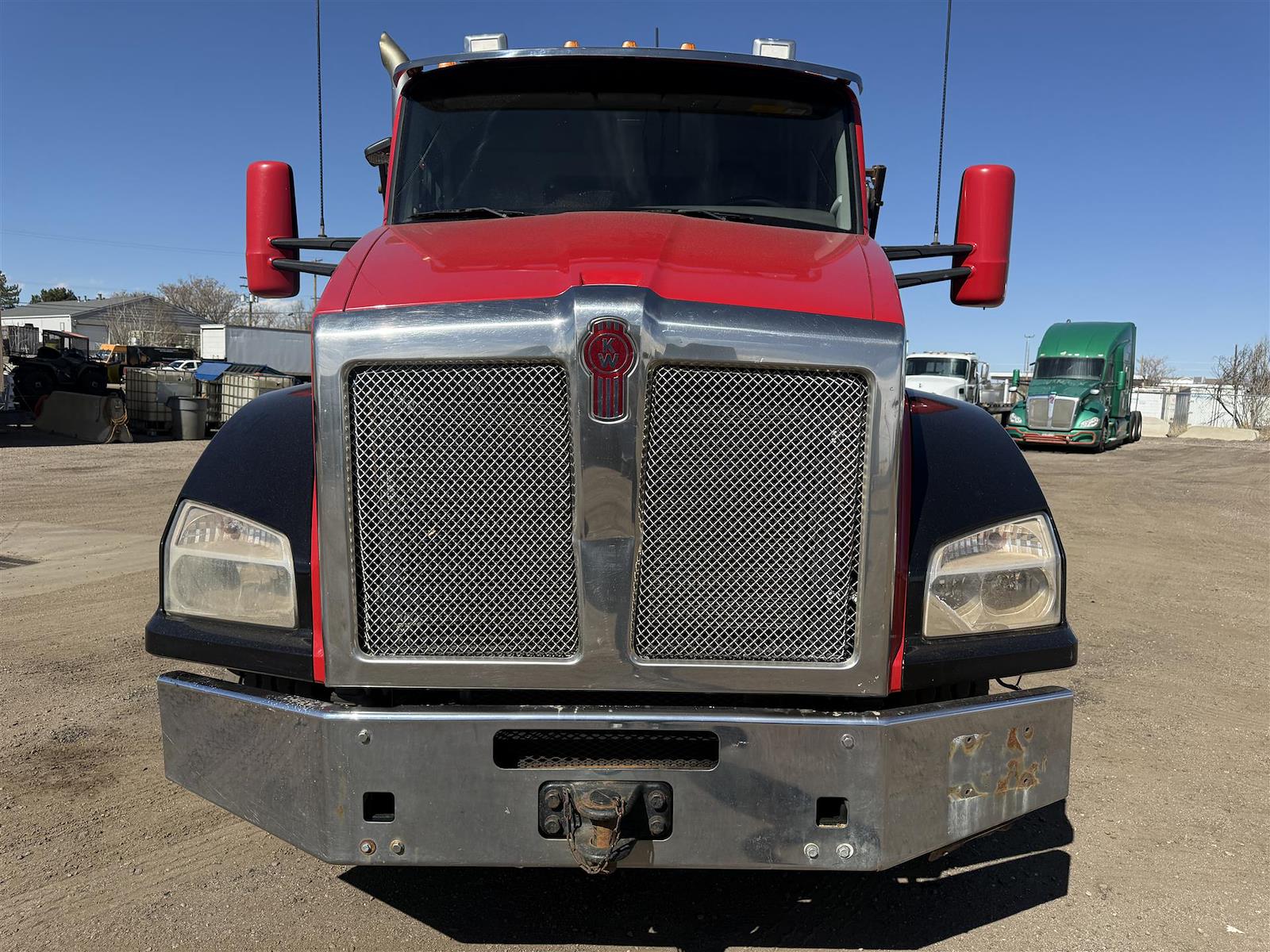 Used 2017 Kenworth T880 - photo 5