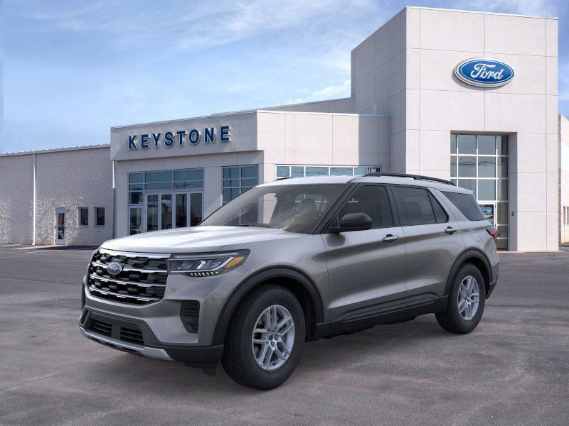 New 2026 Ford Explorer - photo 2