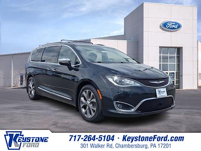 2017 Chrysler Pacifica FWD Minivan for sale #260161B - photo 1