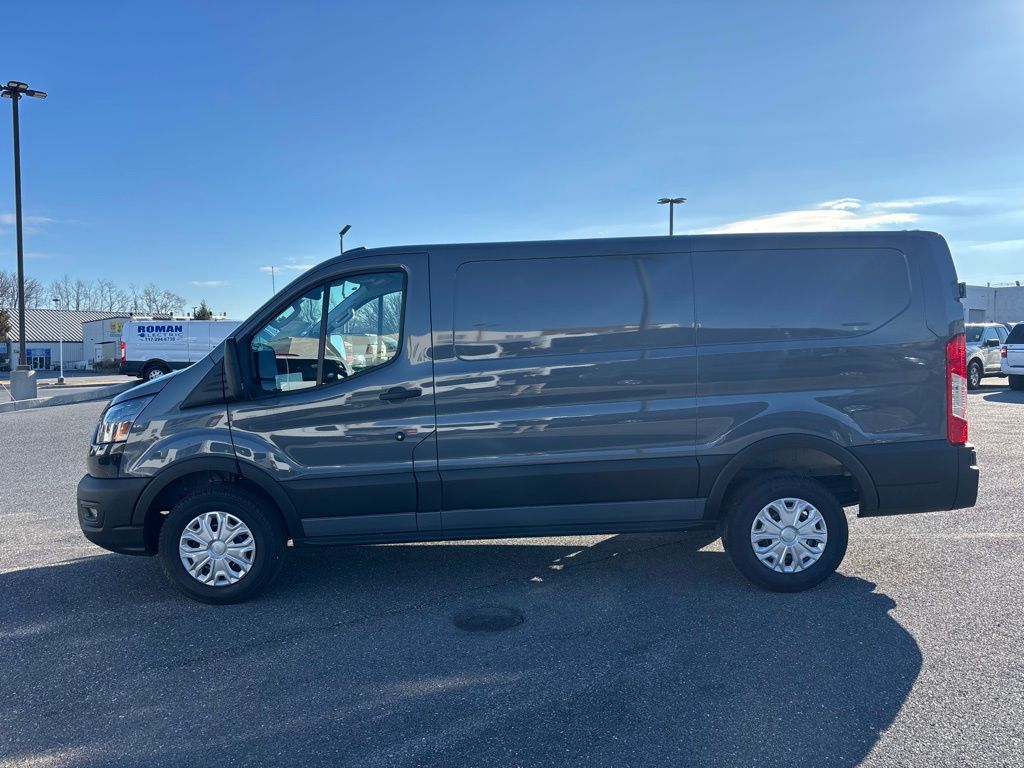 New 2026 Ford Transit 250 - photo 7
