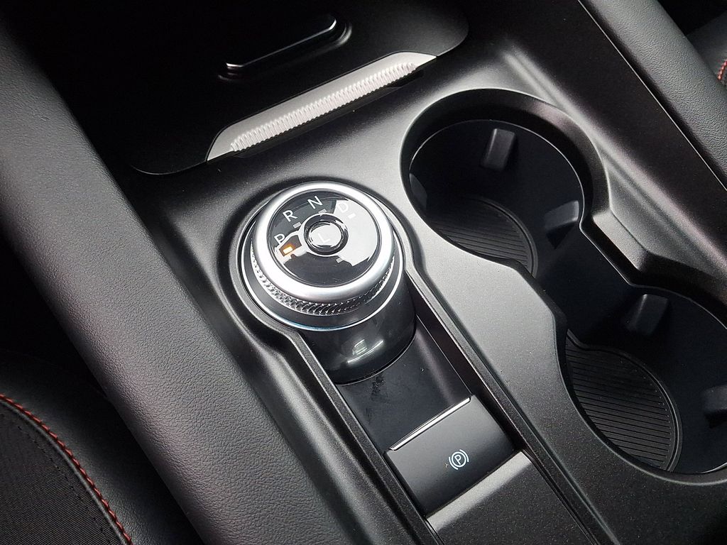 Used 2025 Ford Explorer - photo 12