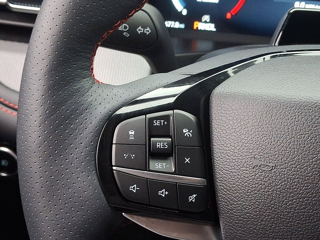 Used 2025 Ford Explorer - photo 20