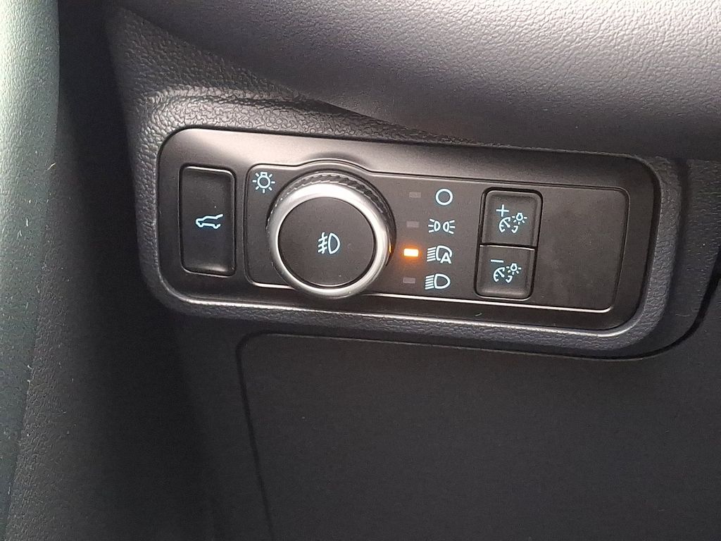 Used 2025 Ford Explorer - photo 25