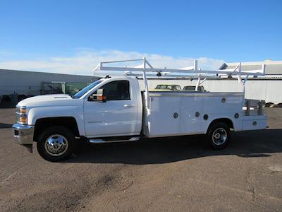 Used 2018 Chevrolet Silverado 3500 Regular Cab Cab Chassis for sale #200865T - photo 2