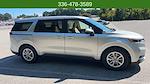 Used 2022 Kia Carnival LXS Minivan for sale #L25318B - photo 10