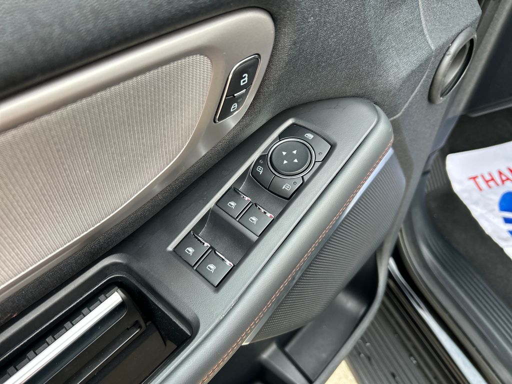 Used 2025 Ford Expedition - photo 15