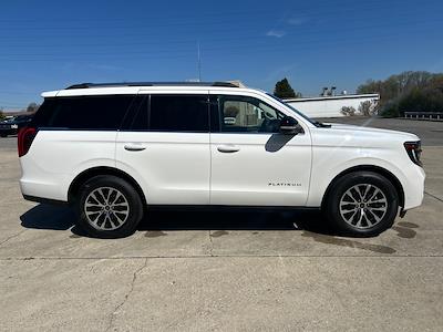Used 2025 Ford Expedition - photo 1