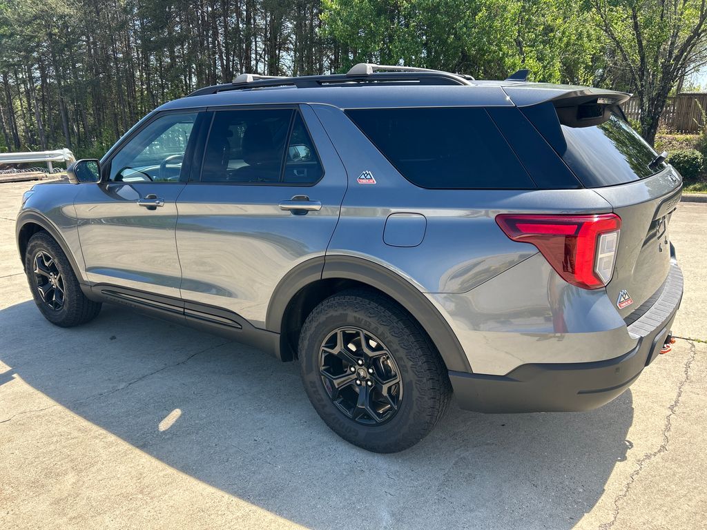 Used 2023 Ford Explorer - photo 5