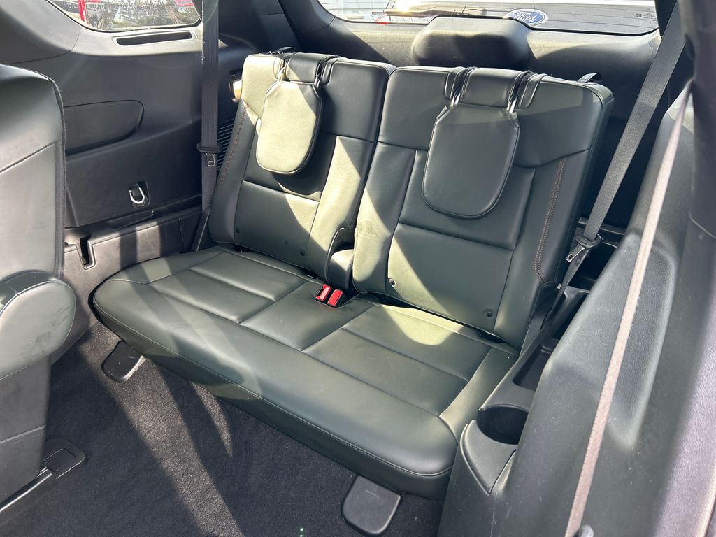 Used 2023 Ford Explorer - photo 34
