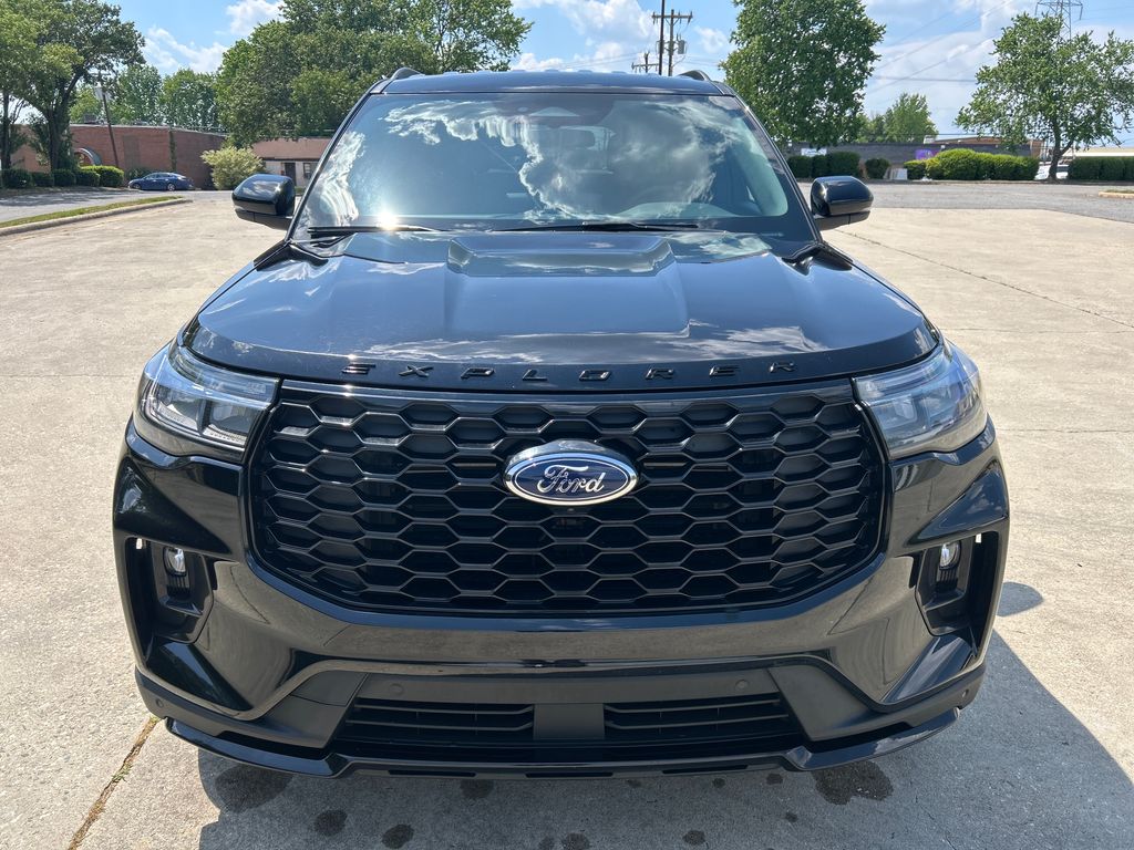 Used 2025 Ford Explorer - photo 12