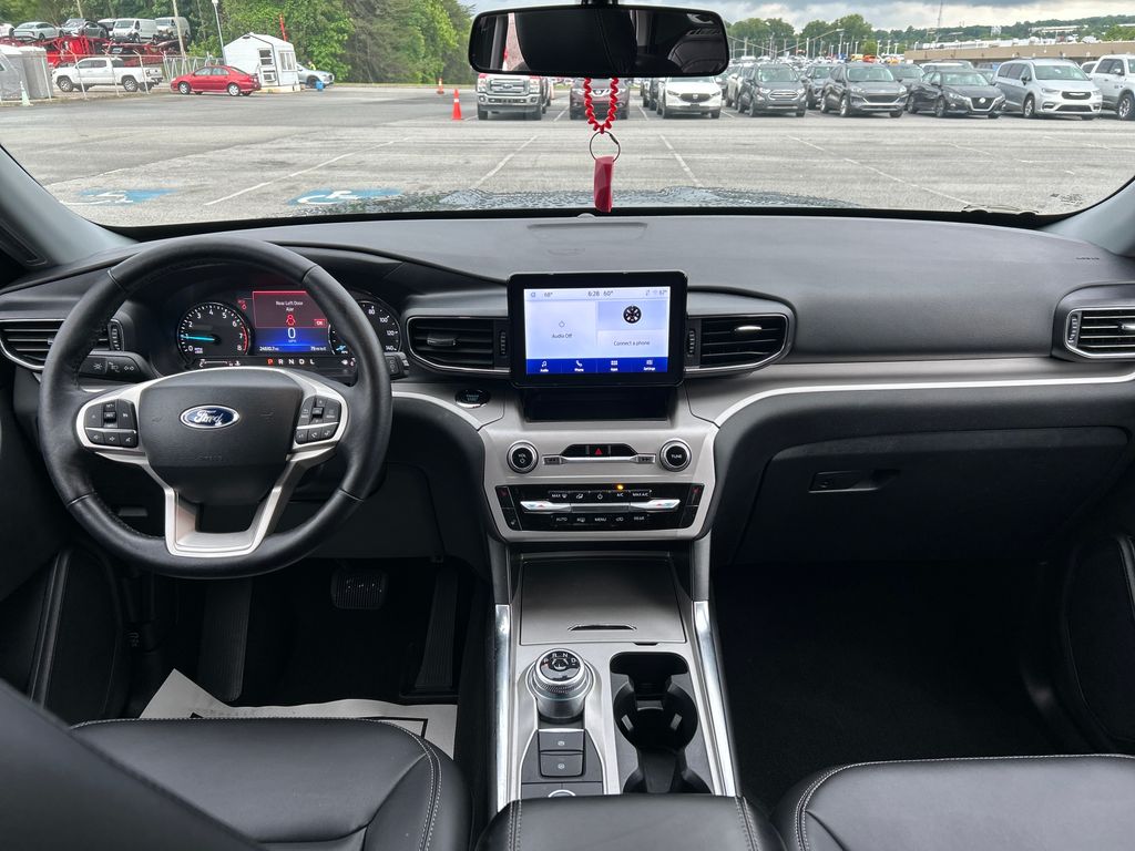 Used 2023 Ford Explorer - photo 8