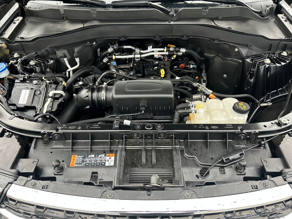 Used 2023 Ford Explorer - photo 16