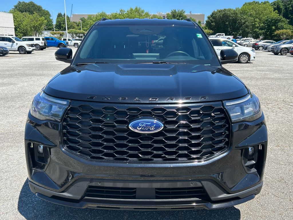 Used 2025 Ford Explorer - photo 12