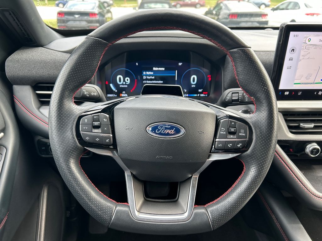 Used 2025 Ford Explorer - photo 20