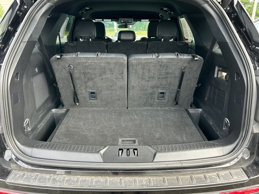 Used 2025 Ford Explorer - photo 26