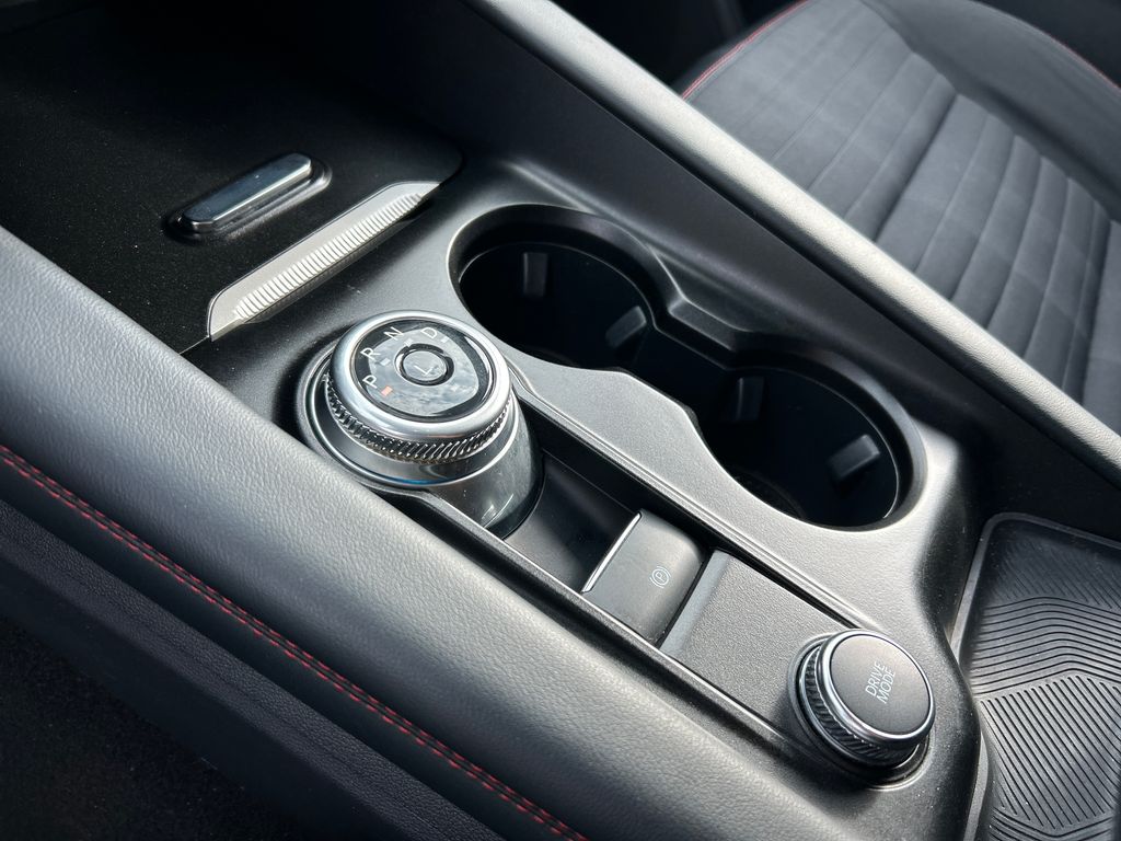 Used 2025 Ford Explorer - photo 28