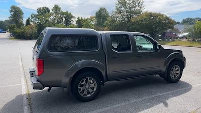 Used 2020 Nissan Frontier SV Crew Cab 4WD Pickup for sale #T26803A - photo 2