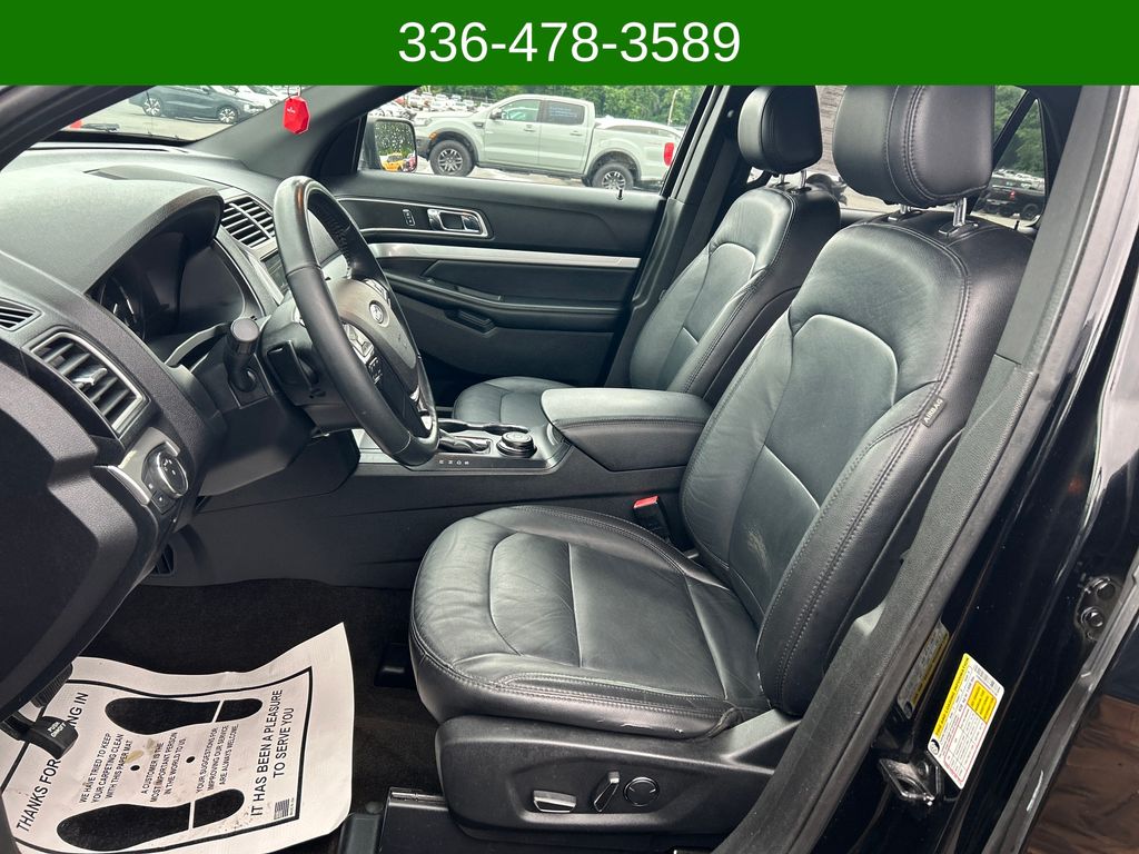 Used 2017 Ford Explorer - photo 1