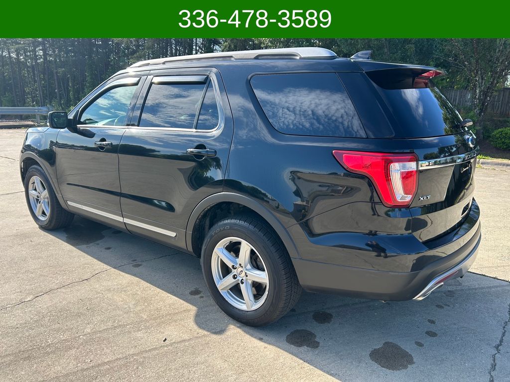 Used 2017 Ford Explorer - photo 5