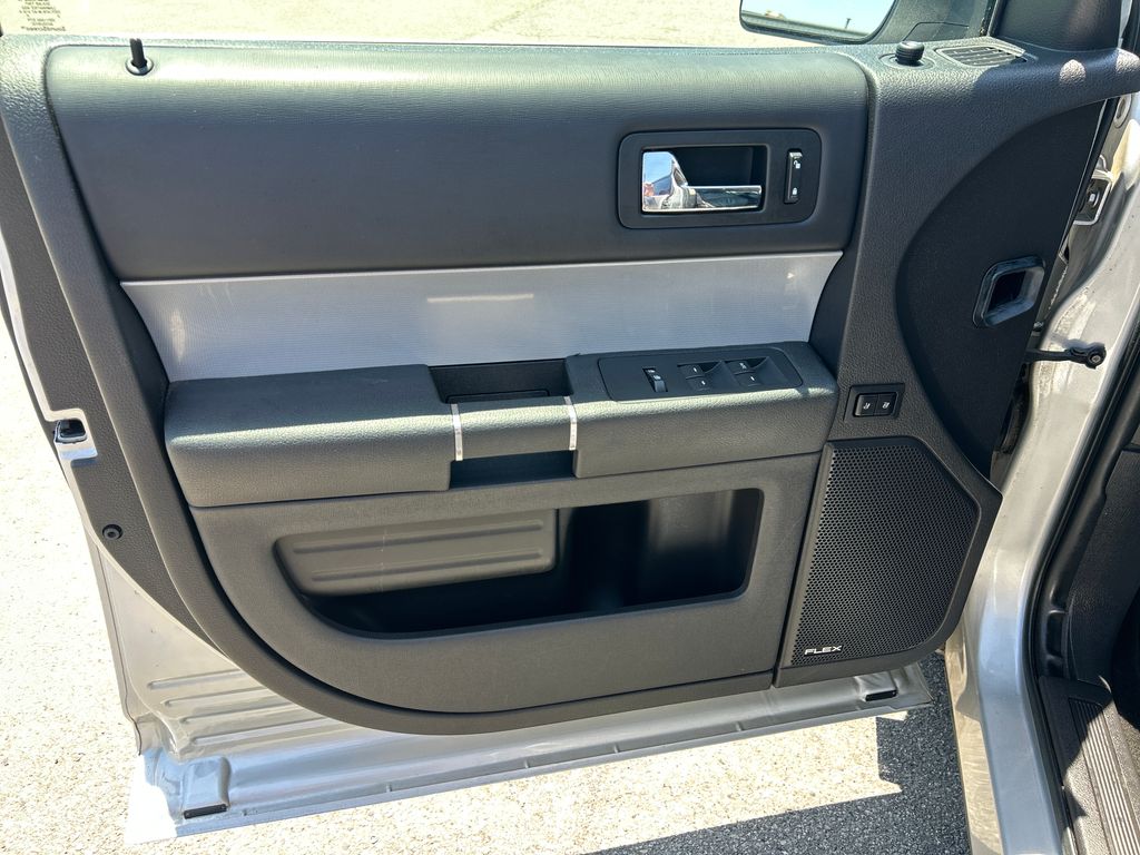 Used 2014 Ford Flex - photo 4