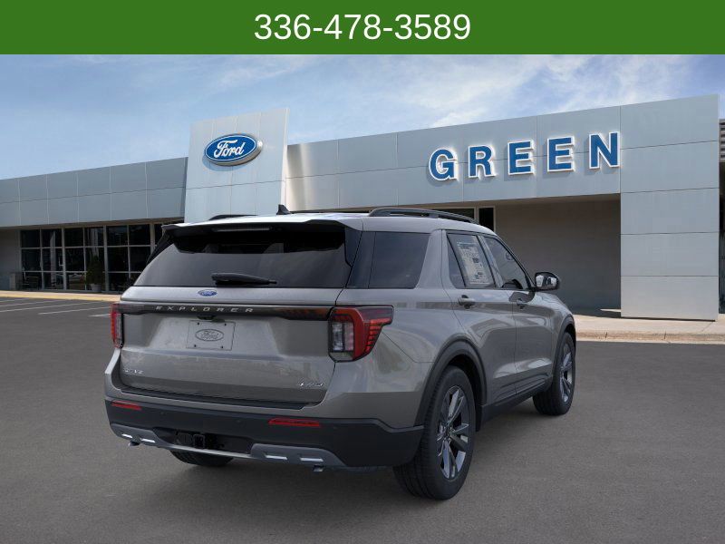 New 2026 Ford Explorer - photo 2