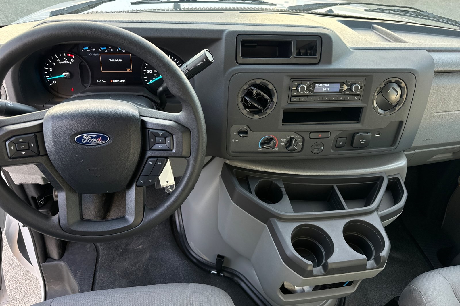 New 2026 Ford E-450 - photo 15