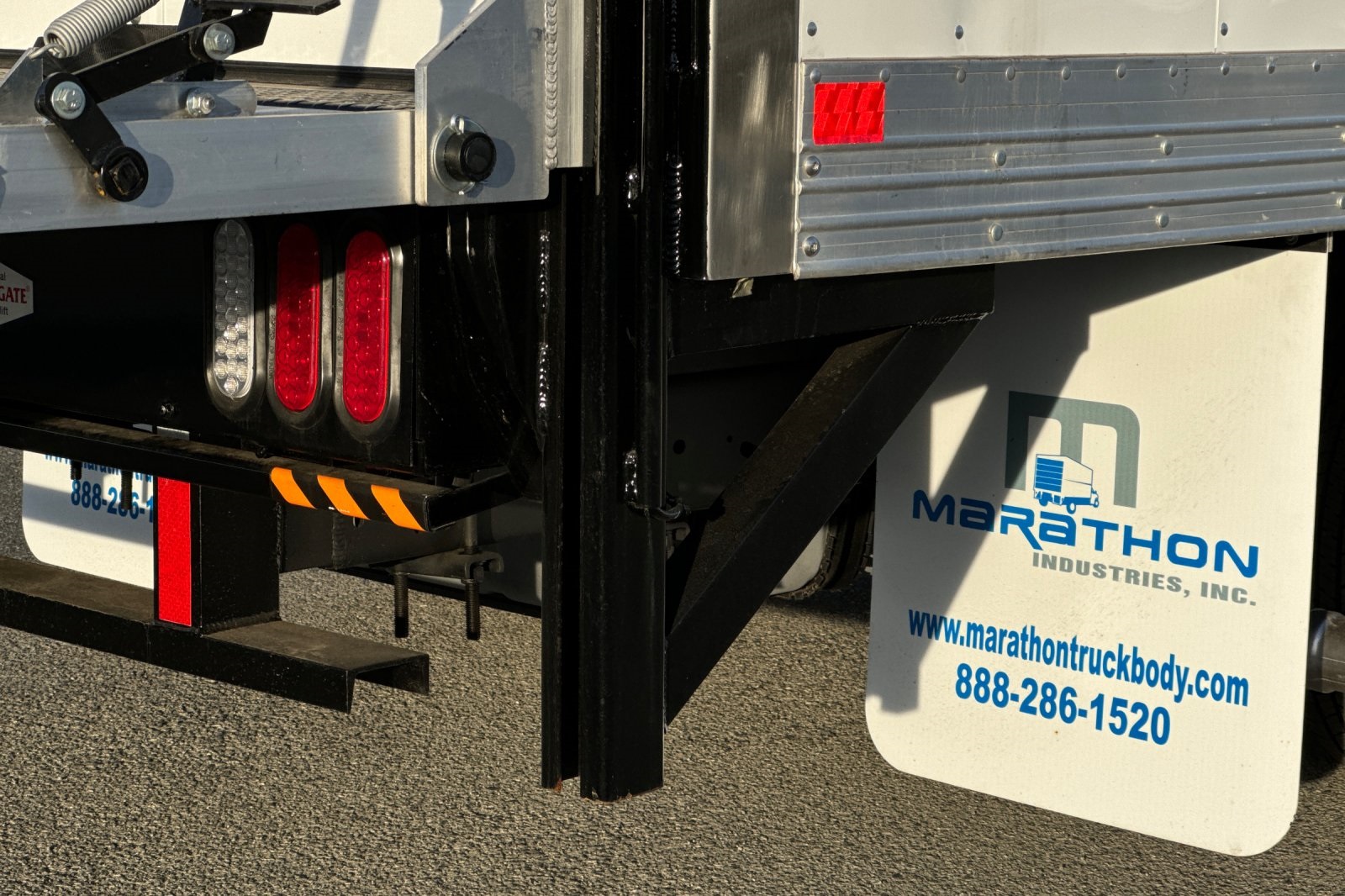 New 2026 Ford E-450 - photo 32