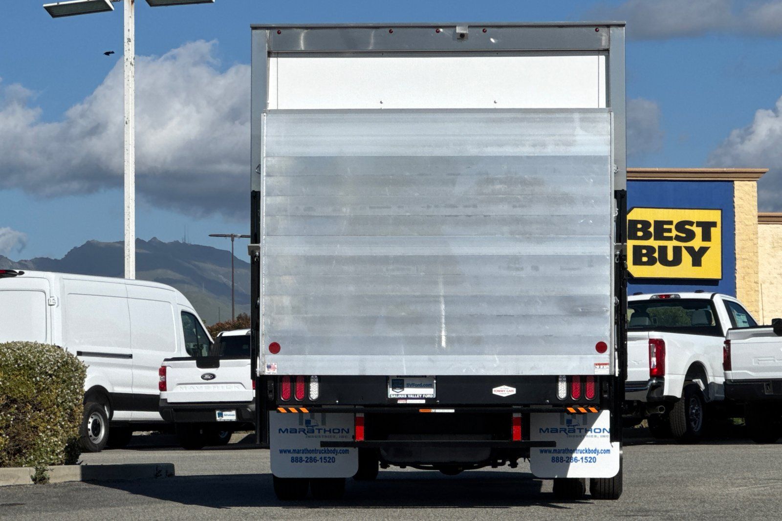 New 2026 Ford E-450 - photo 7
