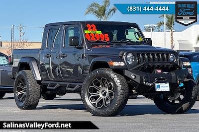 Used 2022 Jeep Gladiator - photo 1