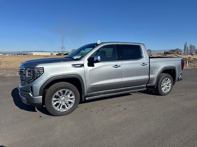 Used 2025 GMC Sierra 1500 - photo 1