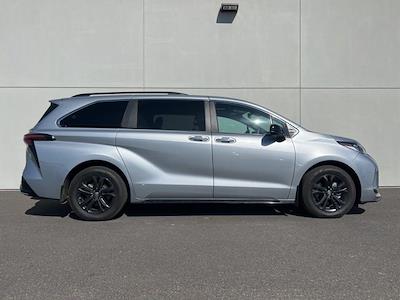 2024 Toyota Sienna AWD Minivan for sale #U137245A - photo 2