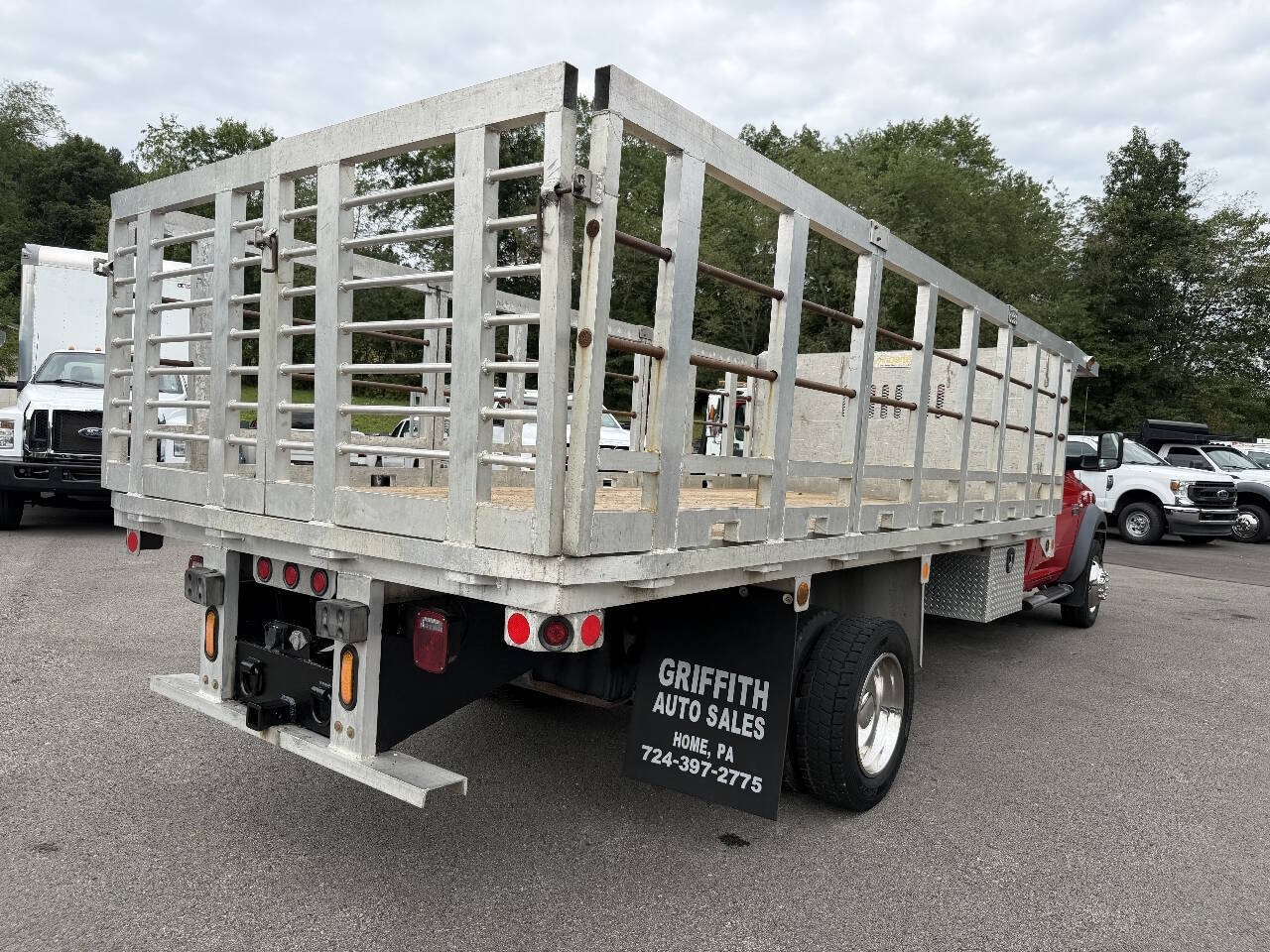 Used 2011 Dodge Ram 5500 - photo 2