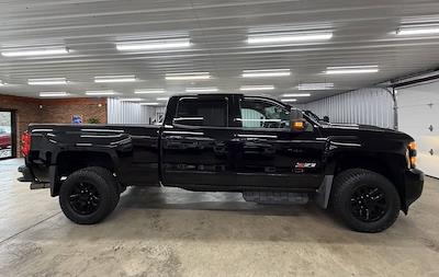 Used 2017 Chevrolet Silverado 2500 - photo 1