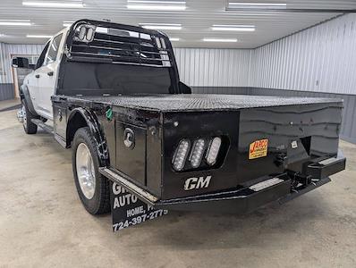 Used 2022 Ram 5500 Crew Cab Flatbed Truck for sale #NG238089 - photo 2