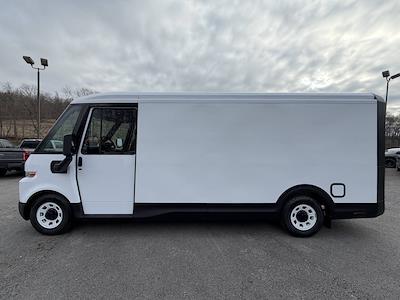 Used 2025 Chevrolet BrightDrop 600 - photo 1