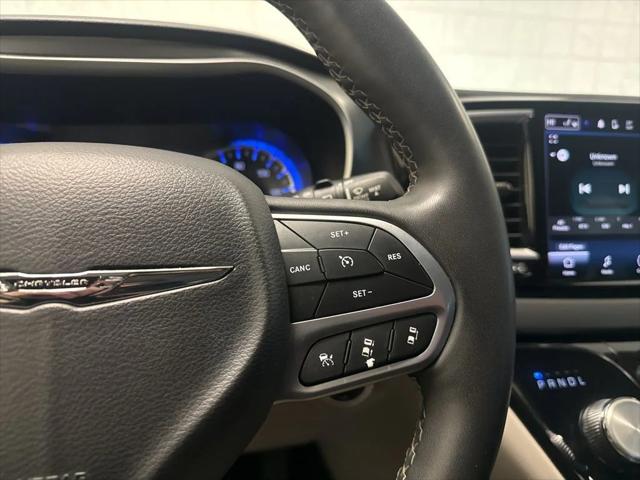 Used 2023 Chrysler Pacifica - photo 33