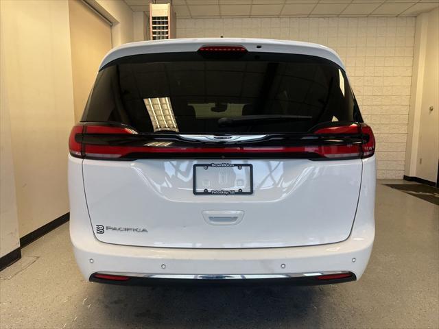 Used 2023 Chrysler Pacifica - photo 47