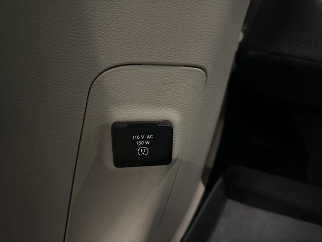 Used 2017 Chrysler Pacifica - photo 19