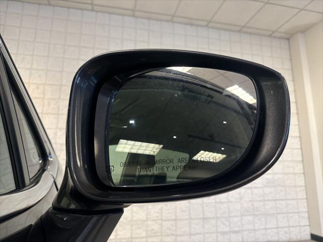 Used 2017 Chrysler Pacifica - photo 38