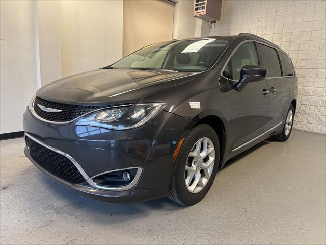 Used 2017 Chrysler Pacifica - photo 44